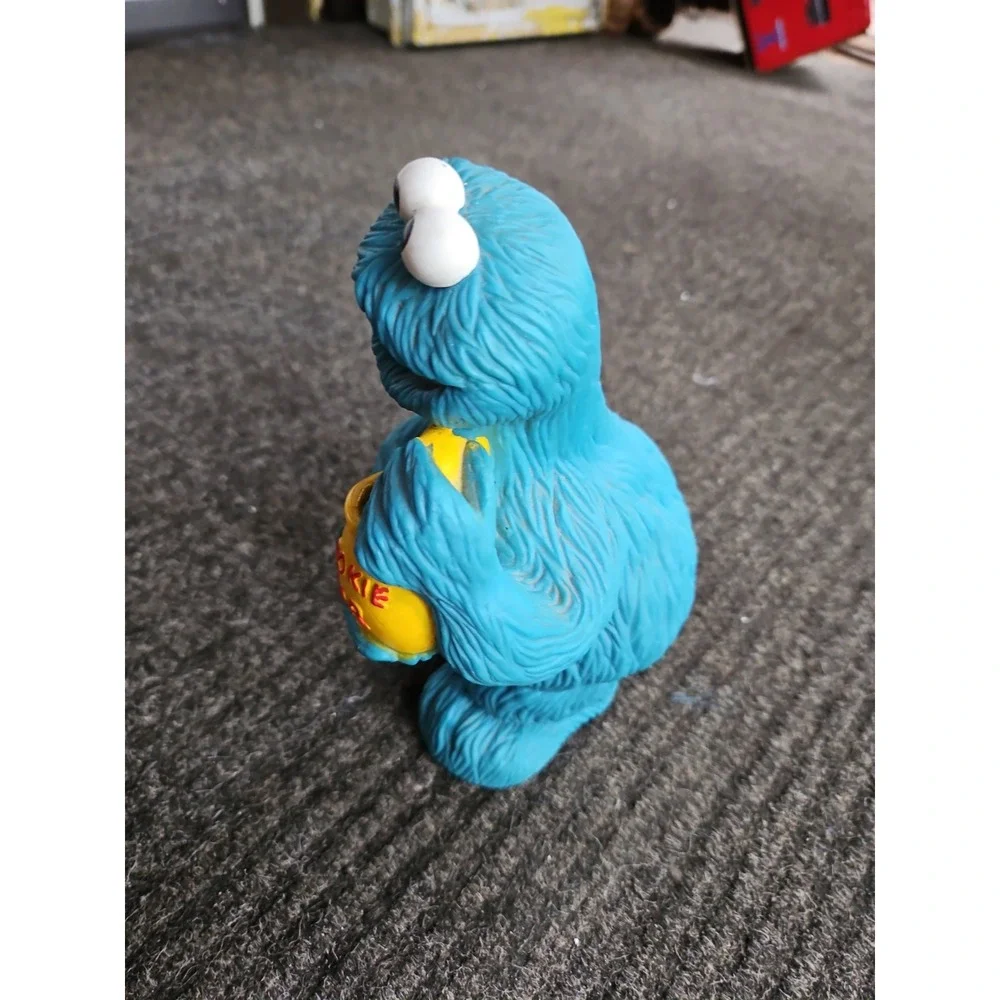 Vintage Illco Sesame Street Cookie Monster Coin Bank Complete w/Stopper 9